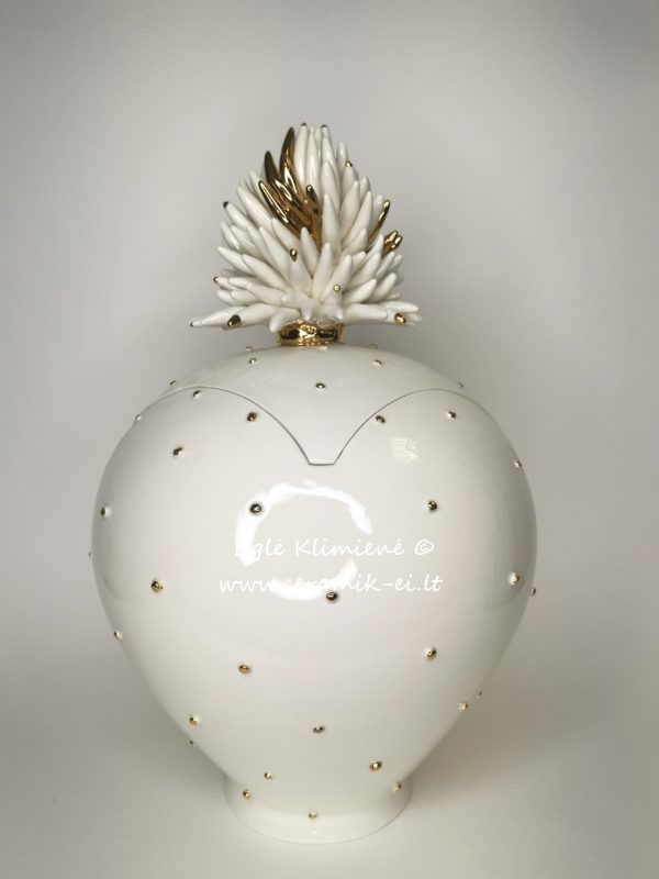 Keramikinė širdies formos vaza Koralas
